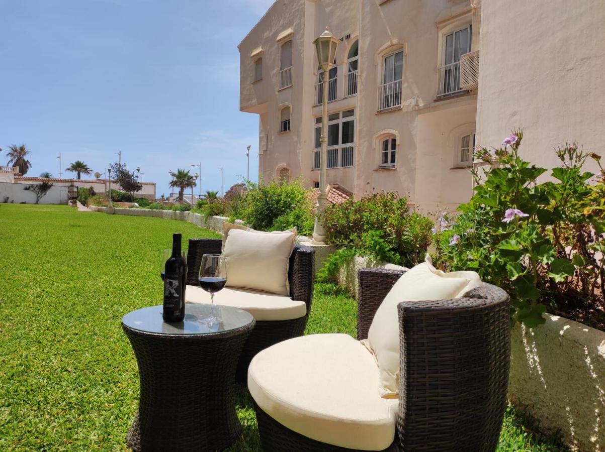 1 Bedroom Beachfront Apartment At Torecilla Beach Nerja Exterior photo