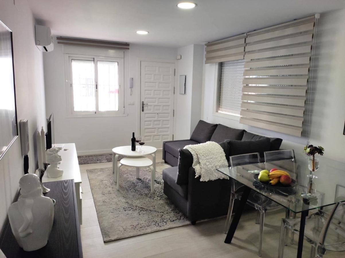 1 Bedroom Beachfront Apartment At Torecilla Beach Nerja Exterior photo